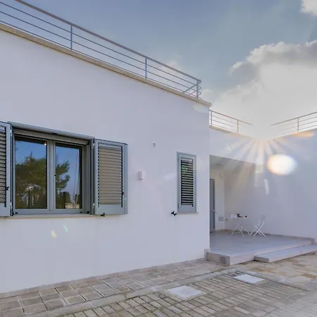 Smilax - Hydruntum Panzió 3*