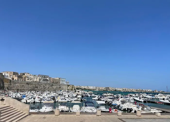 Smilax - Hydruntum ベッド・アンド・ブレックファスト オートラント